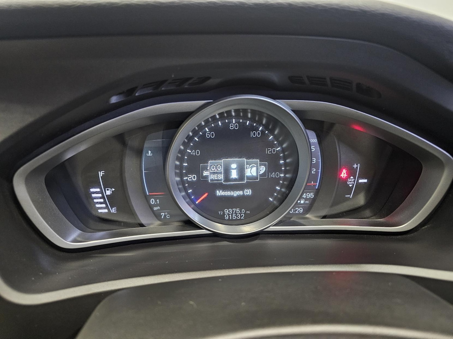 Used Volvo V40 2017 for sale - 76807342: Photo 7