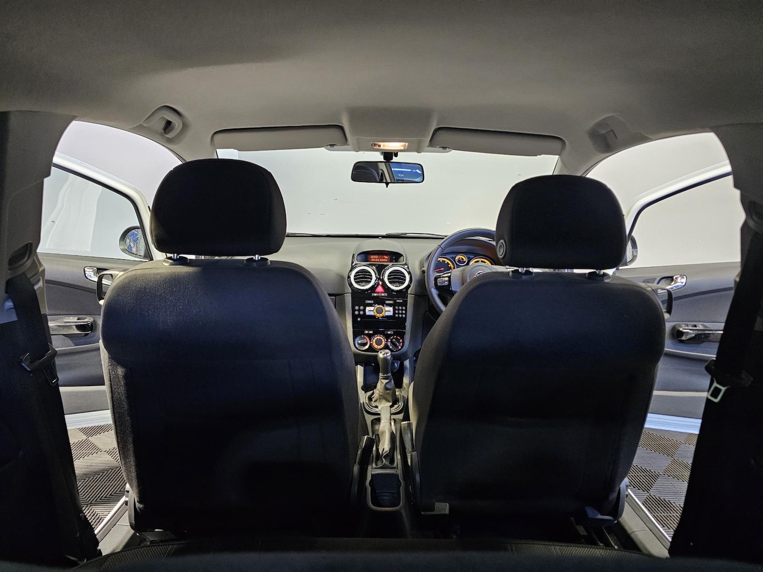 Used Vauxhall Corsa 2012 for sale - 77312483: Photo 17