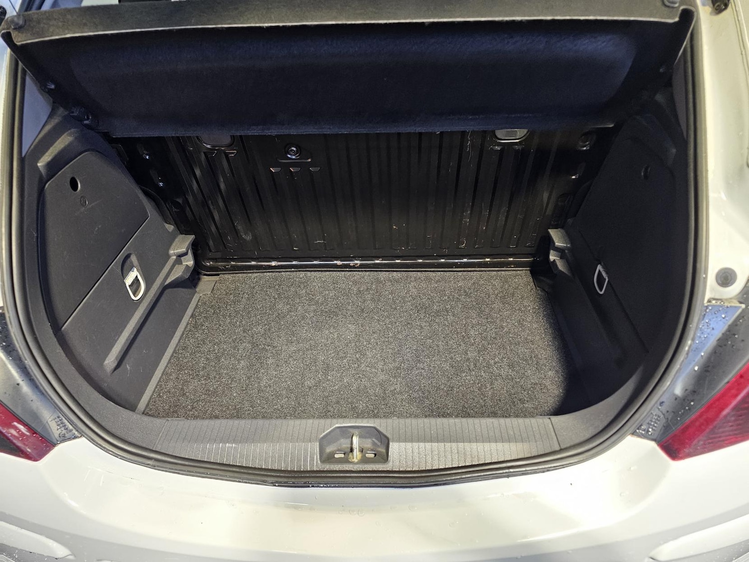 Used Vauxhall Corsa 2012 for sale - 77312483: Photo 18