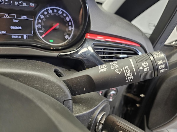 Used Vauxhall Corsa 2016 for sale - 76312652: Photo 11
