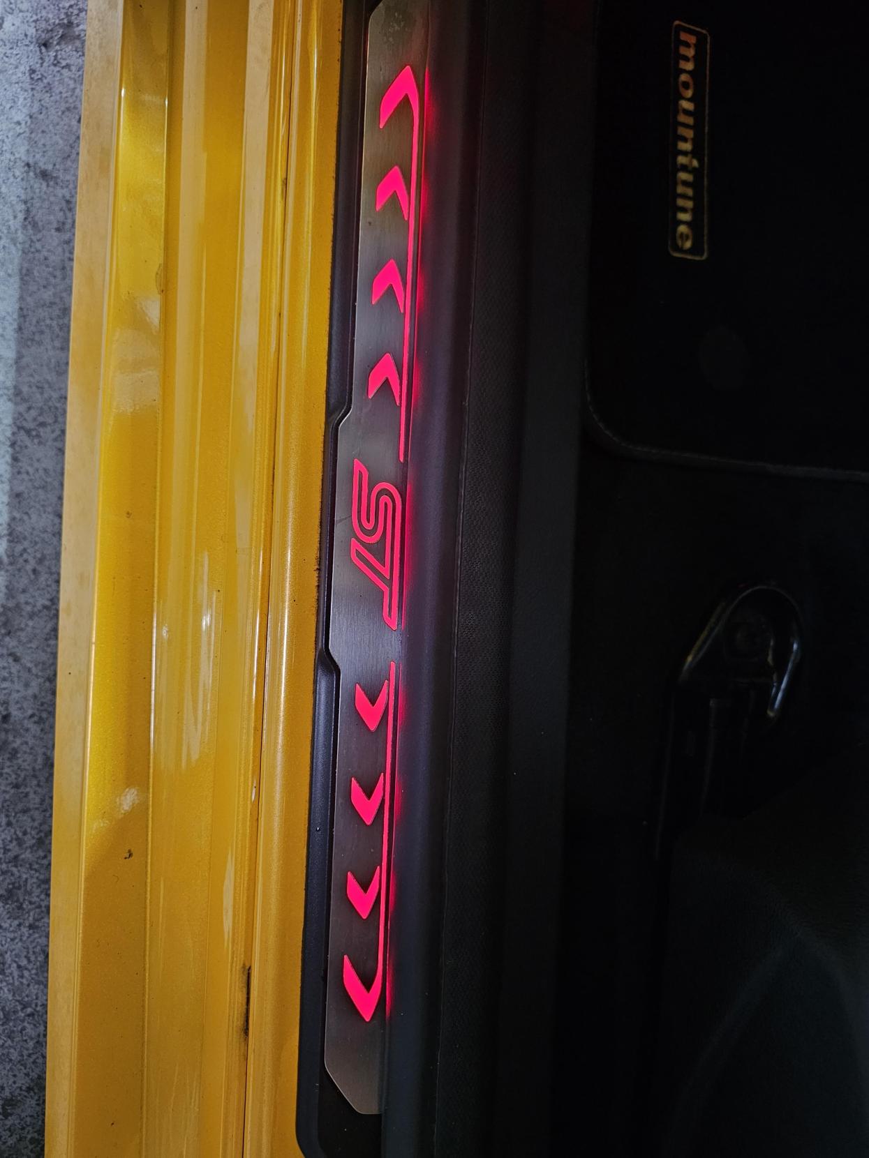 Used Ford Focus 2015 for sale - 76750279: Photo 10