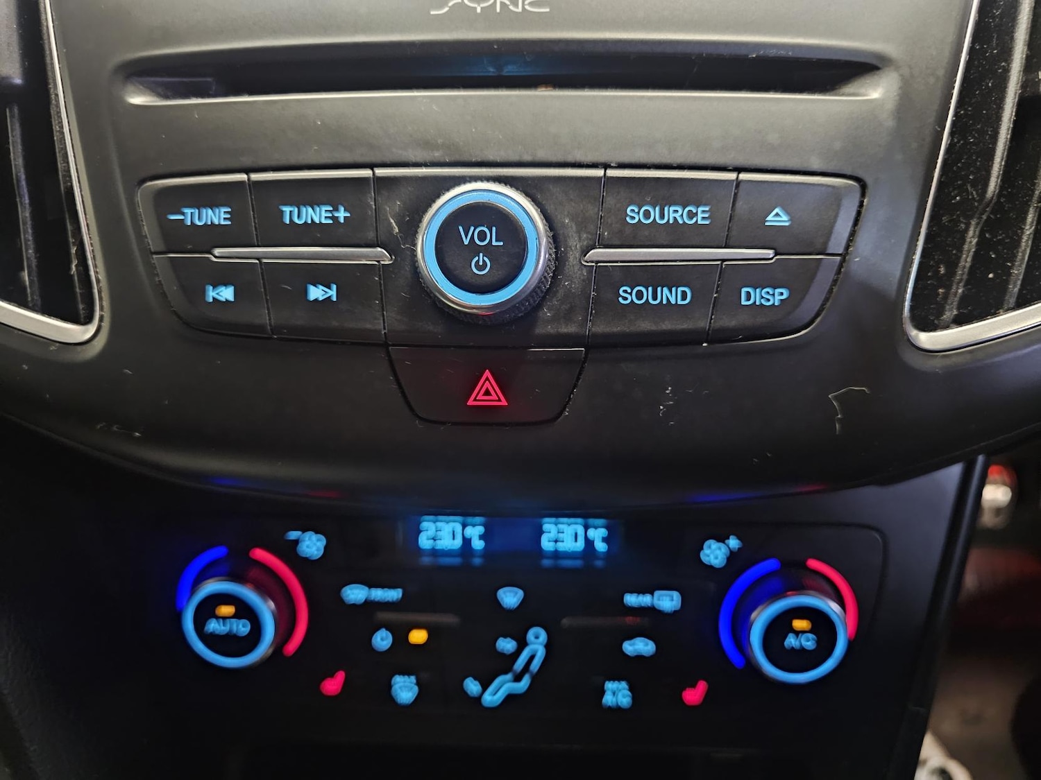 Used Ford Focus 2015 for sale - 76750279: Photo 13