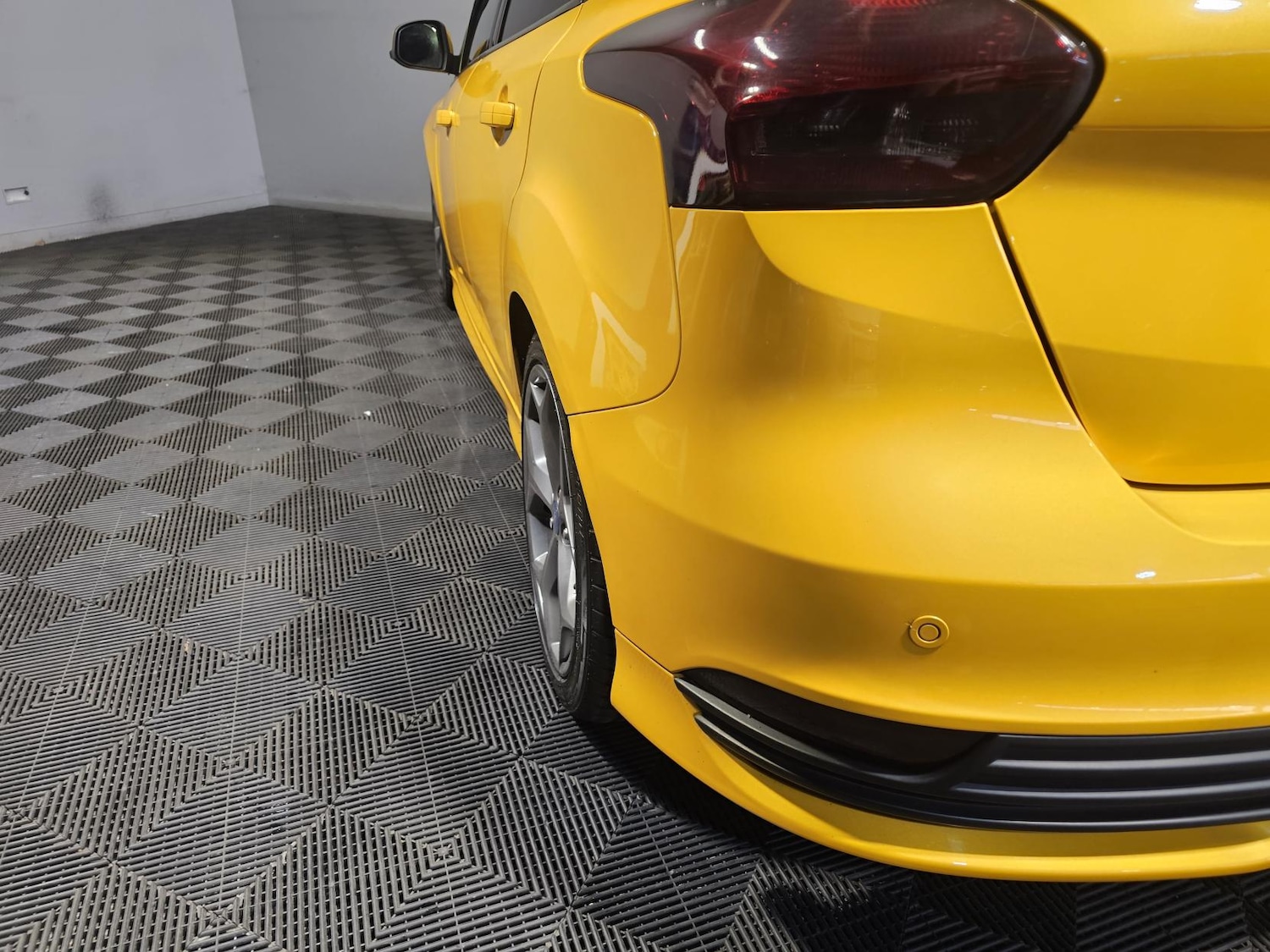 Used Ford Focus 2015 for sale - 76750279: Photo 21