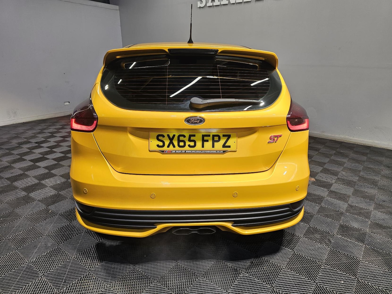 Used Ford Focus 2015 for sale - 76750279: Photo 3