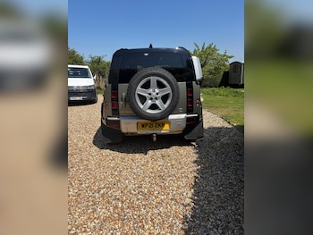 Used Land Rover Defender 110 2021 for sale - 78789378: Photo