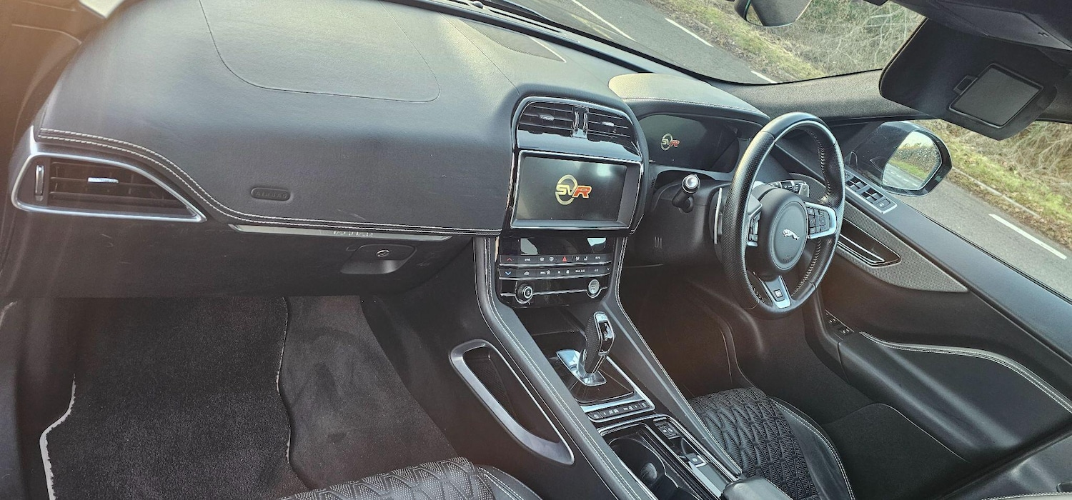 Used Jaguar F-Pace 2020 for sale - 77080107: Photo 32