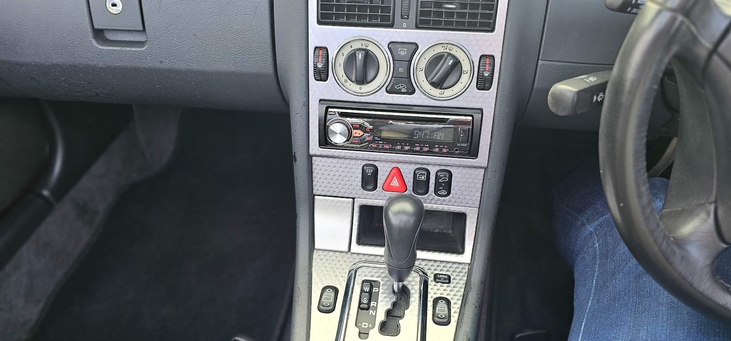 Used Mercedes-Benz SLK 2001 for sale - 78016030: Photo 19