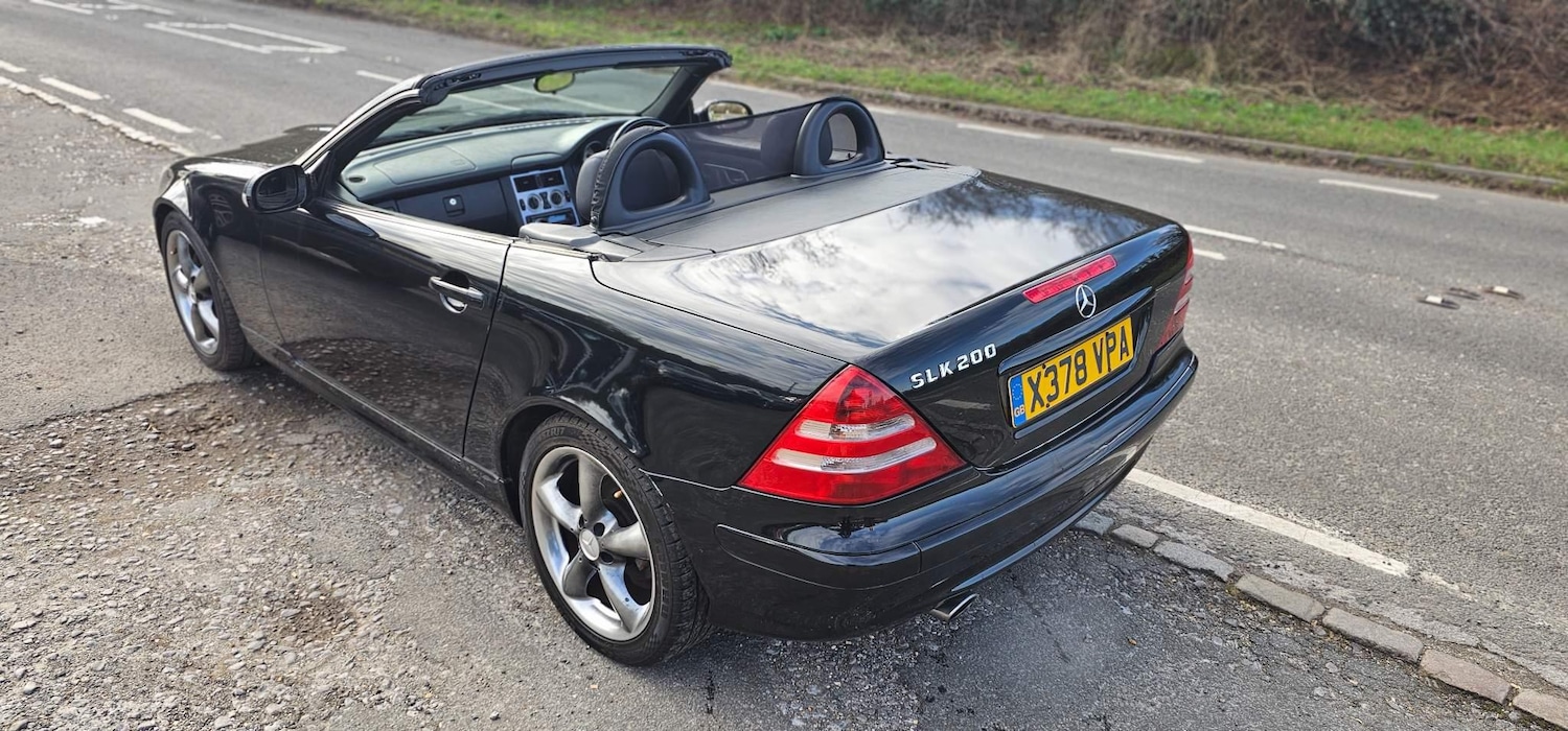 Used Mercedes-Benz SLK 2001 for sale - 78016030: Photo 3