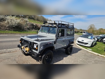 Used Land Rover Defender 90 1991 for sale - 78413041: Photo