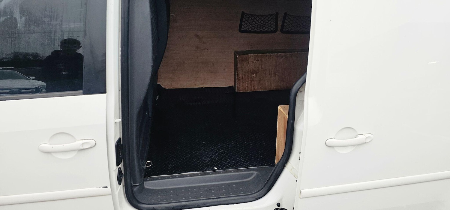 Used Volkswagen Caddy 2012 for sale - 76724093: Photo 12