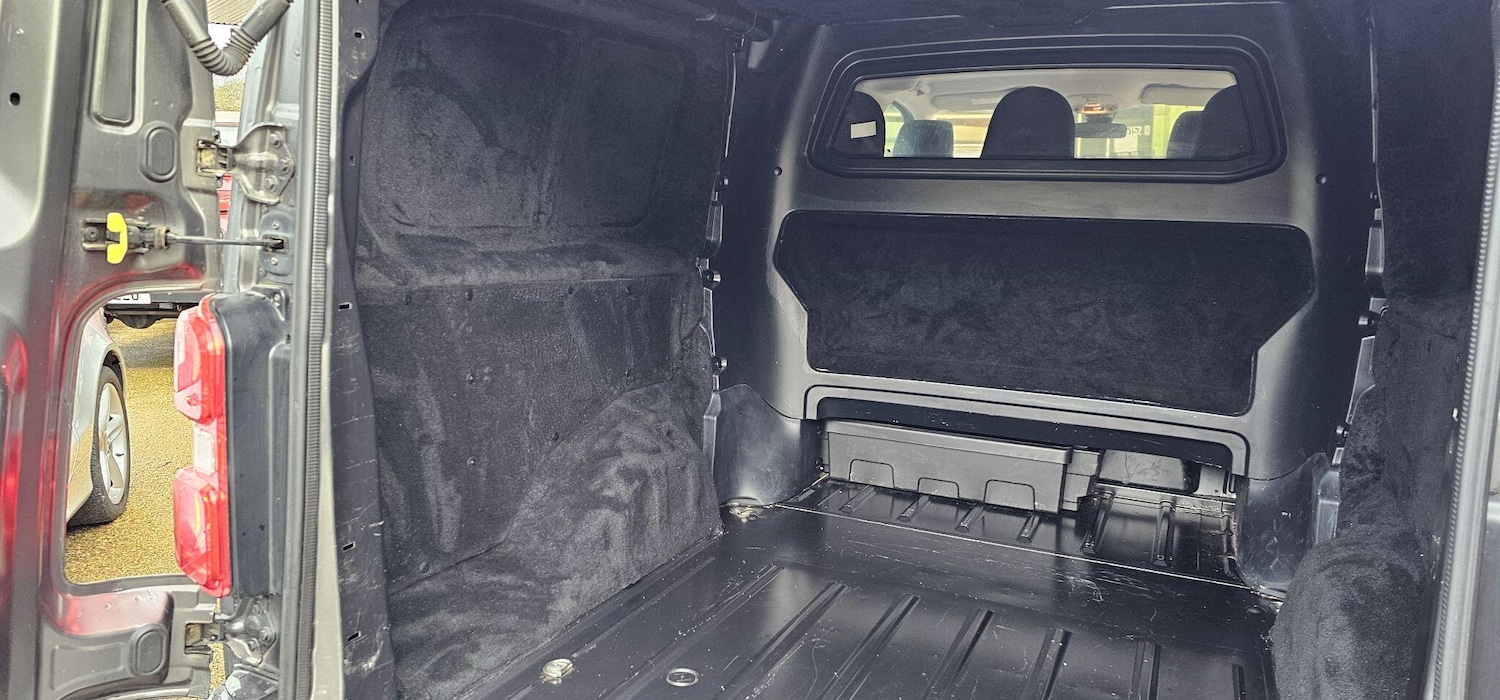 Used Vauxhall Vivaro 2022 for sale - 76783347: Photo 25