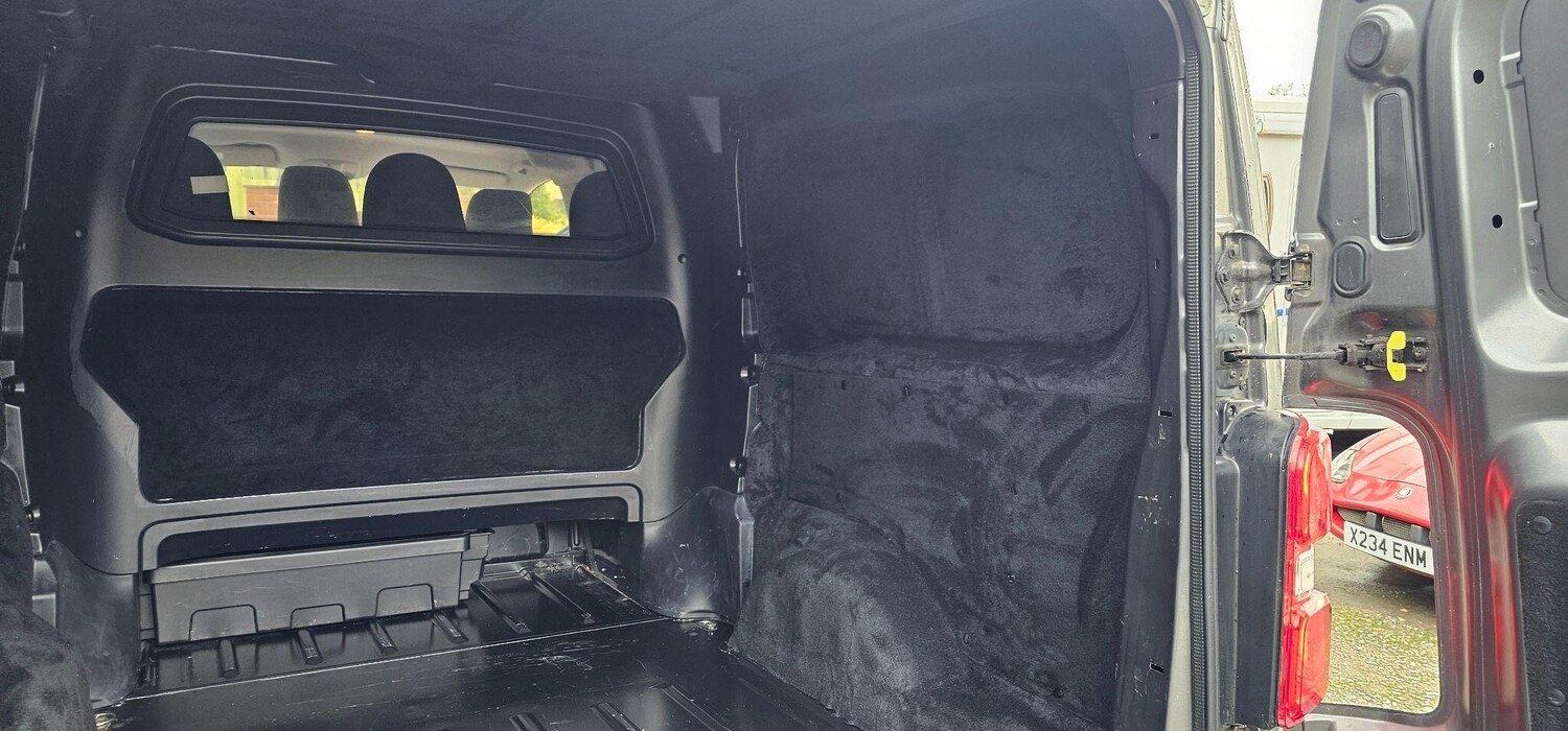 Used Vauxhall Vivaro 2022 for sale - 76783347: Photo 6