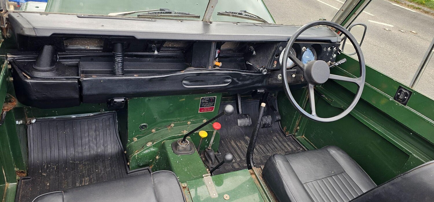 Vehicle 33