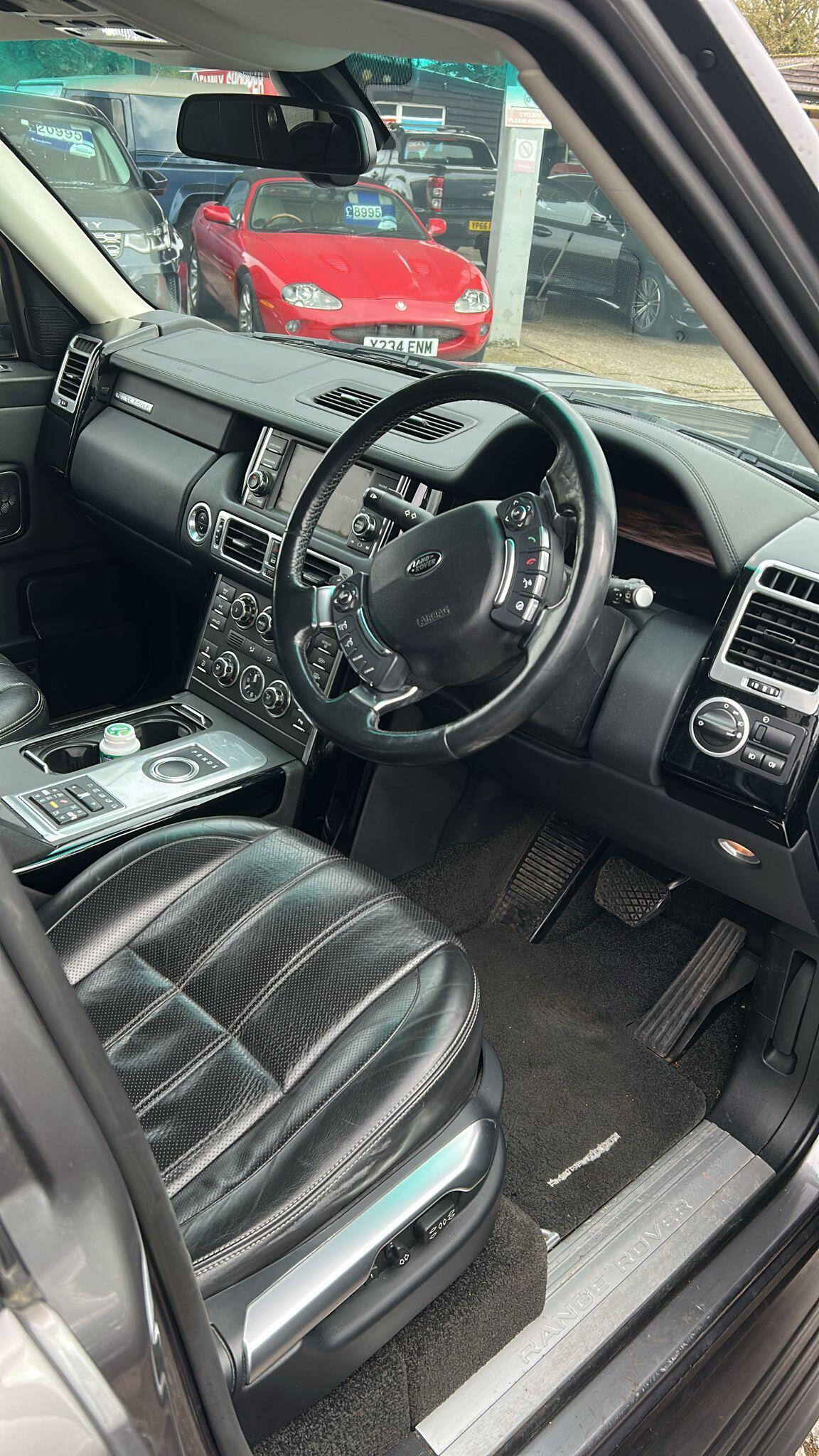 Used Land Rover Range Rover 2011 for sale - 77997665: Photo 10