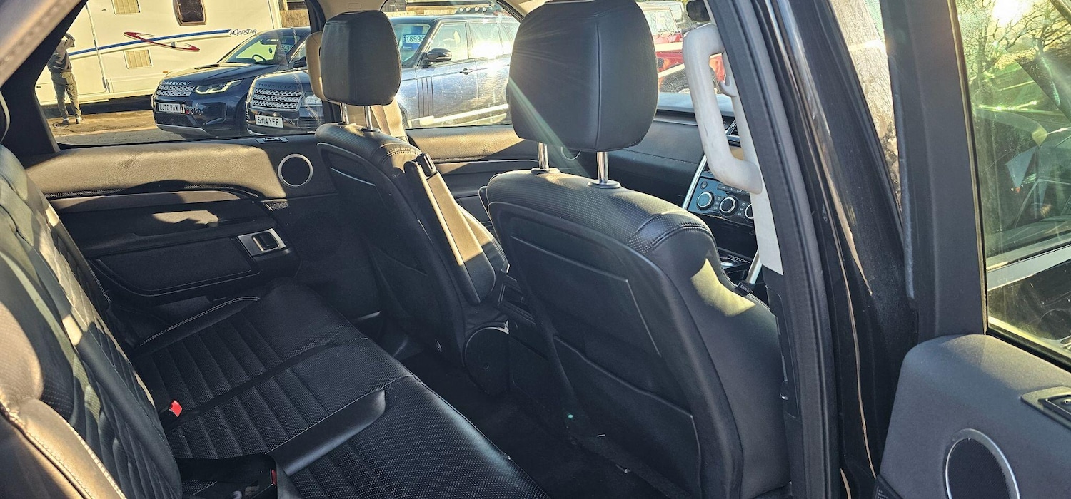 Used Land Rover Discovery 2019 for sale - 77324008: Photo 21