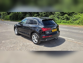 Used Audi Q5 2017 for sale - 79082297: Photo