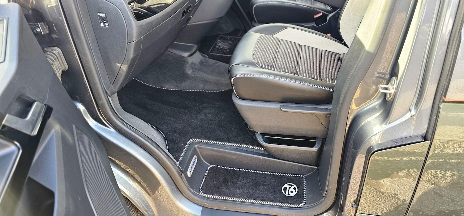 Used Volkswagen Transporter Shuttle 2016 for sale - 76565594: Photo 12