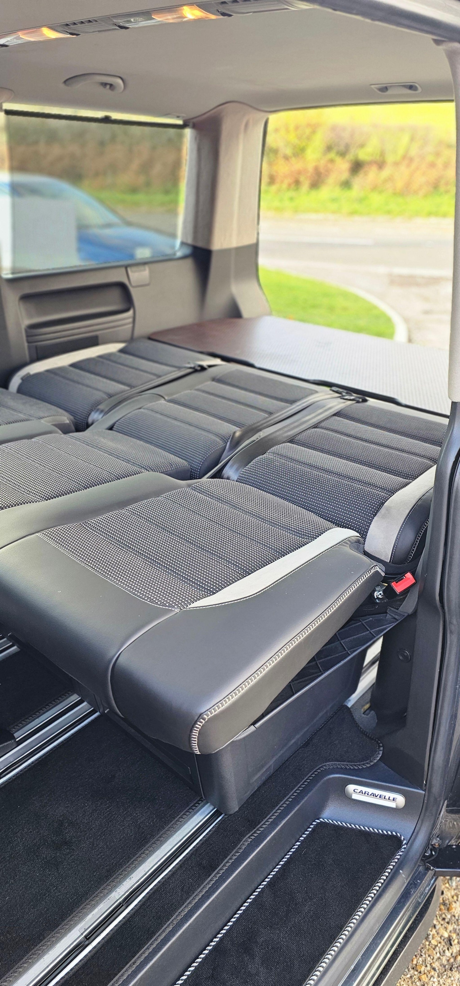 Used Volkswagen Transporter Shuttle 2016 for sale - 76565594: Photo 5