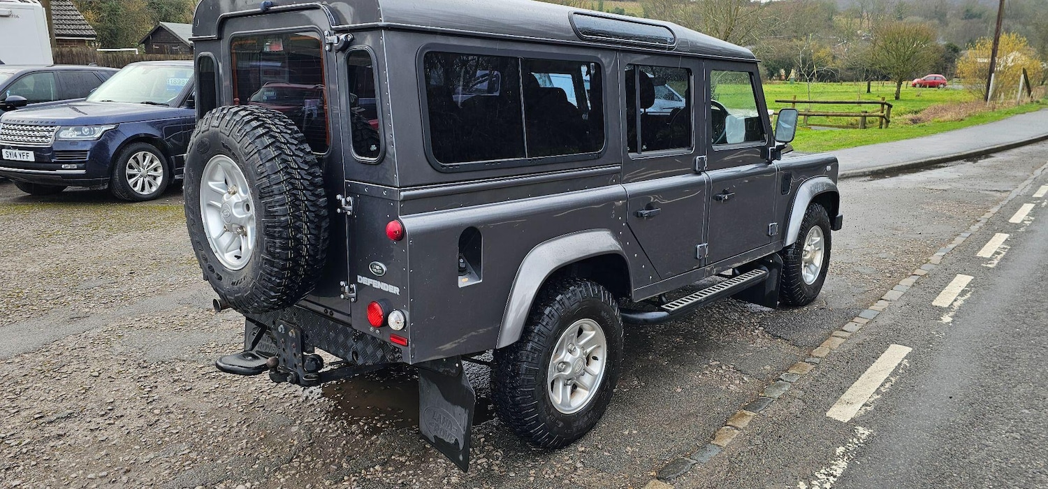 Used Land Rover Defender 110 2014 for sale - 77446311: Photo 15