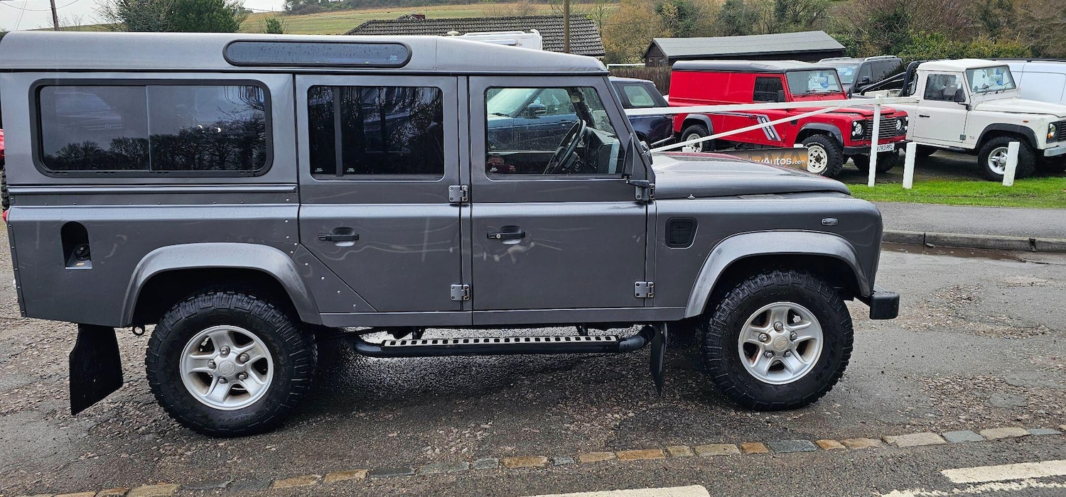 Used Land Rover Defender 110 2014 for sale - 77446311: Photo 16