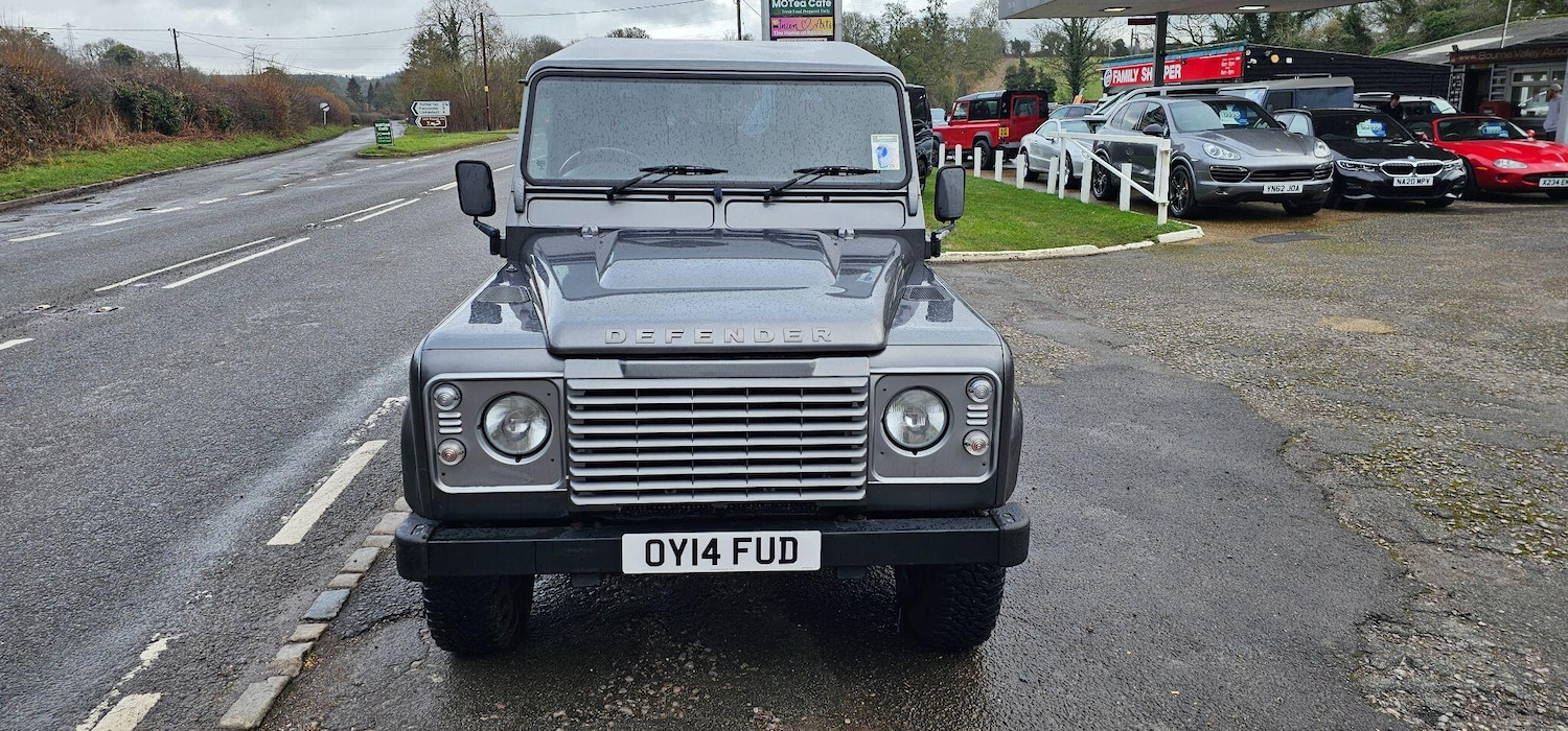 Used Land Rover Defender 110 2014 for sale - 77446311: Photo 17