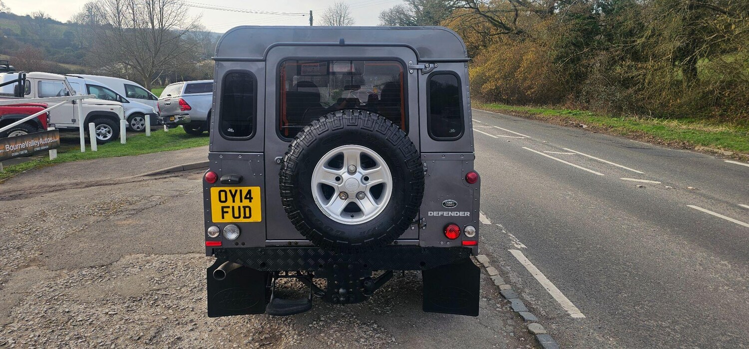 Used Land Rover Defender 110 2014 for sale - 77446311: Photo 26