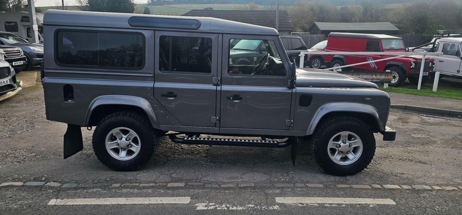 Used Land Rover Defender 110 2014 for sale - 77446311: Photo 28
