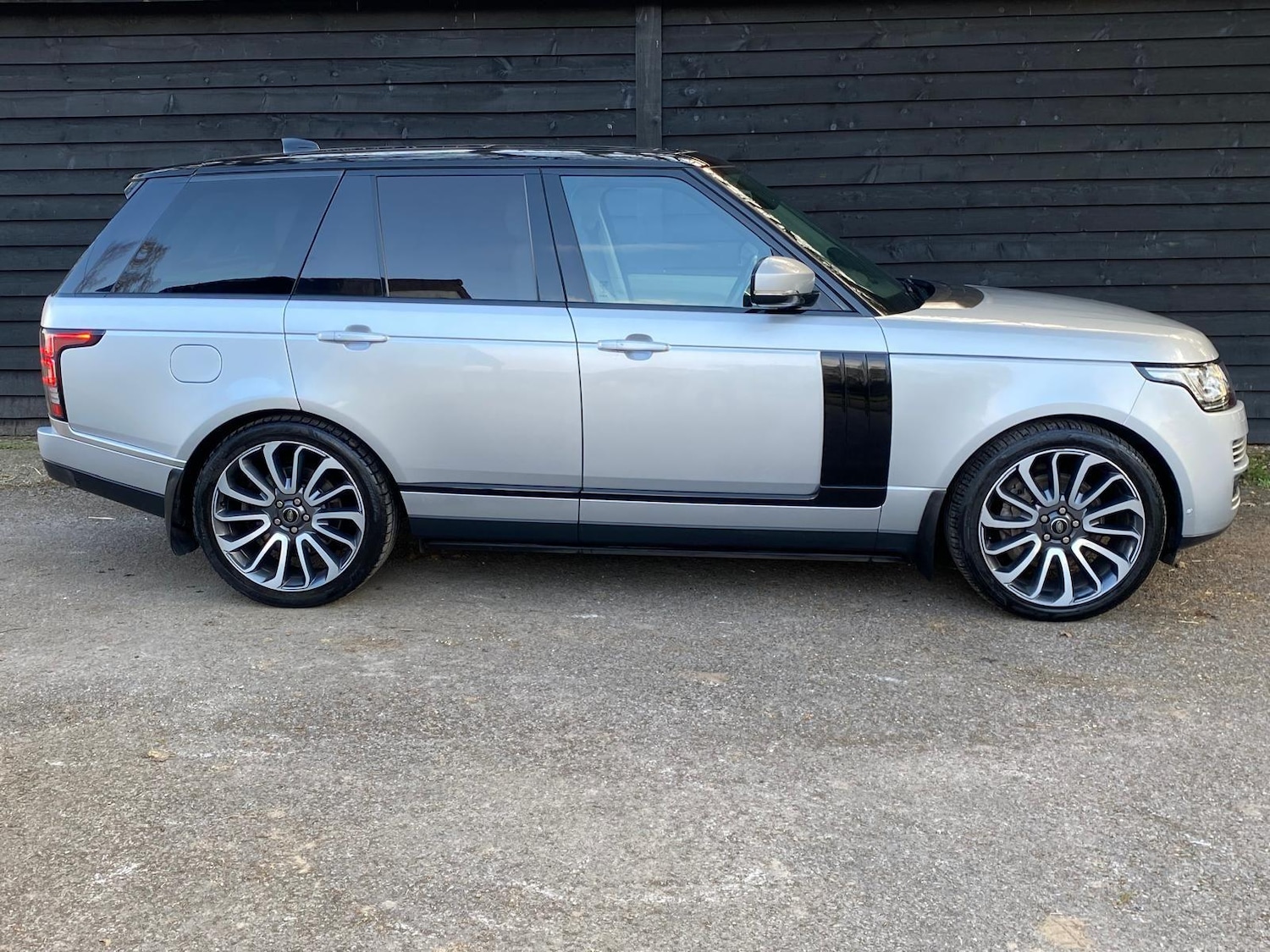 Used Land Rover Range Rover 2018 for sale - 76804315: Photo 4