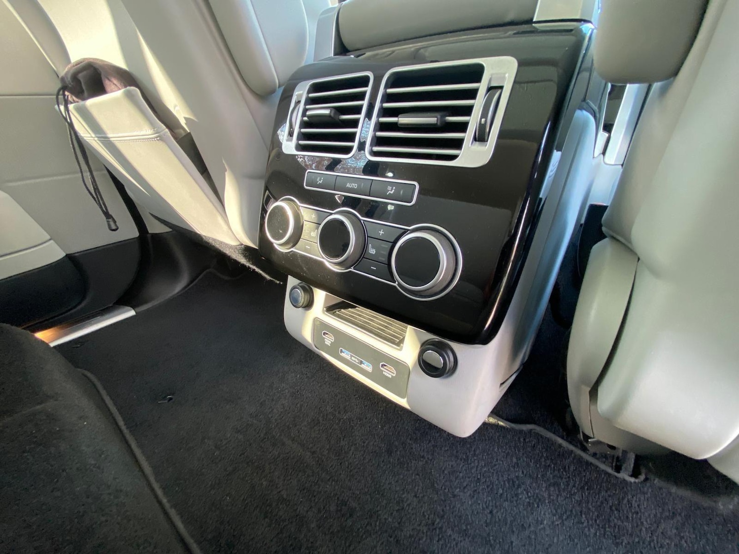 Used Land Rover Range Rover 2018 for sale - 76804315: Photo 9