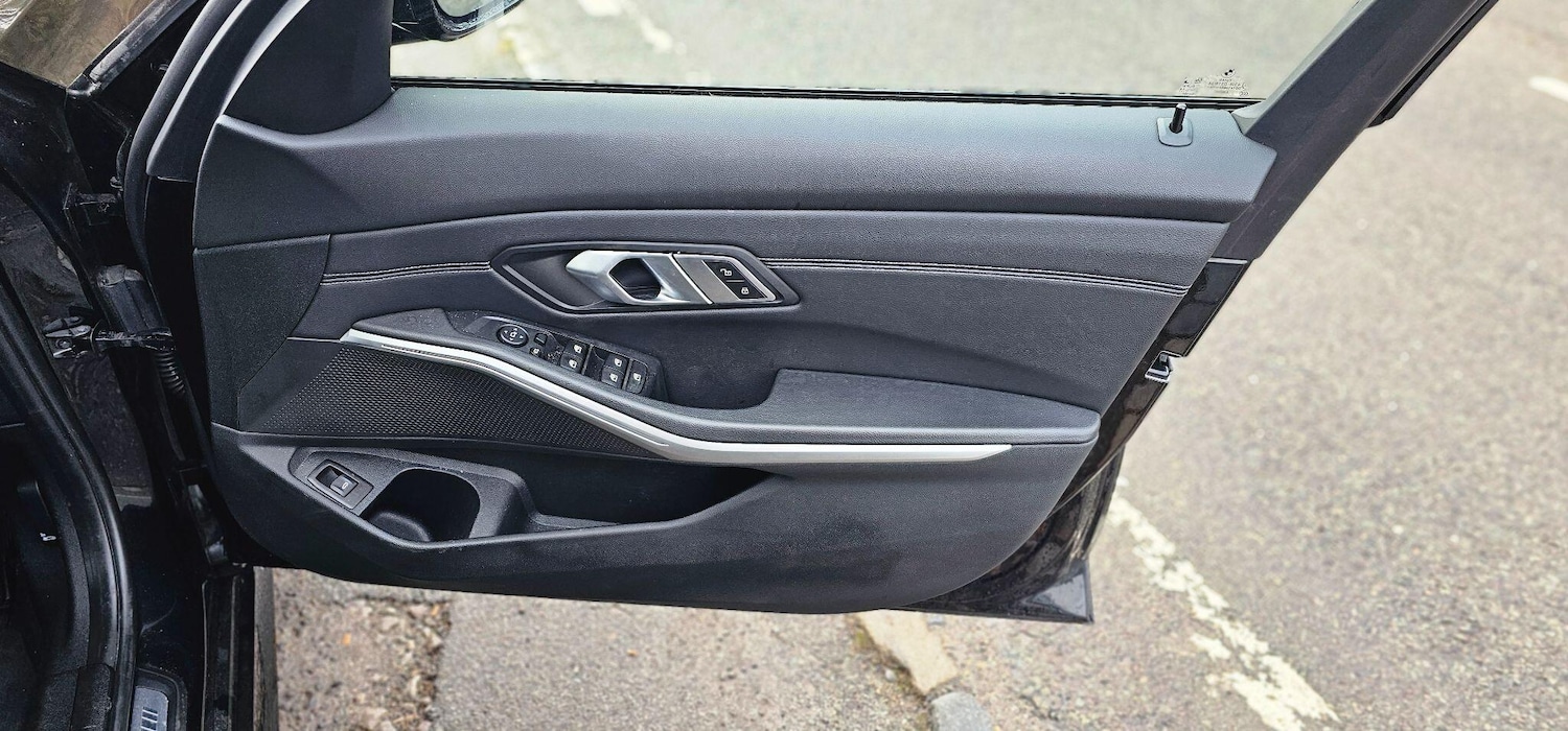 Used BMW 3 Series 2020 for sale - 76804314: Photo 10