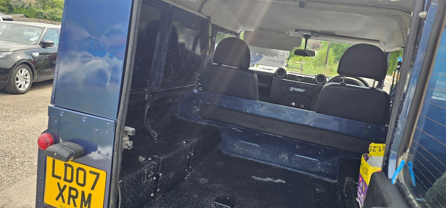 Used Land Rover Defender 2007 for sale - 77654111: Photo 13