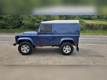 Used Land Rover Defender 2007 for sale - 77654111: Photo