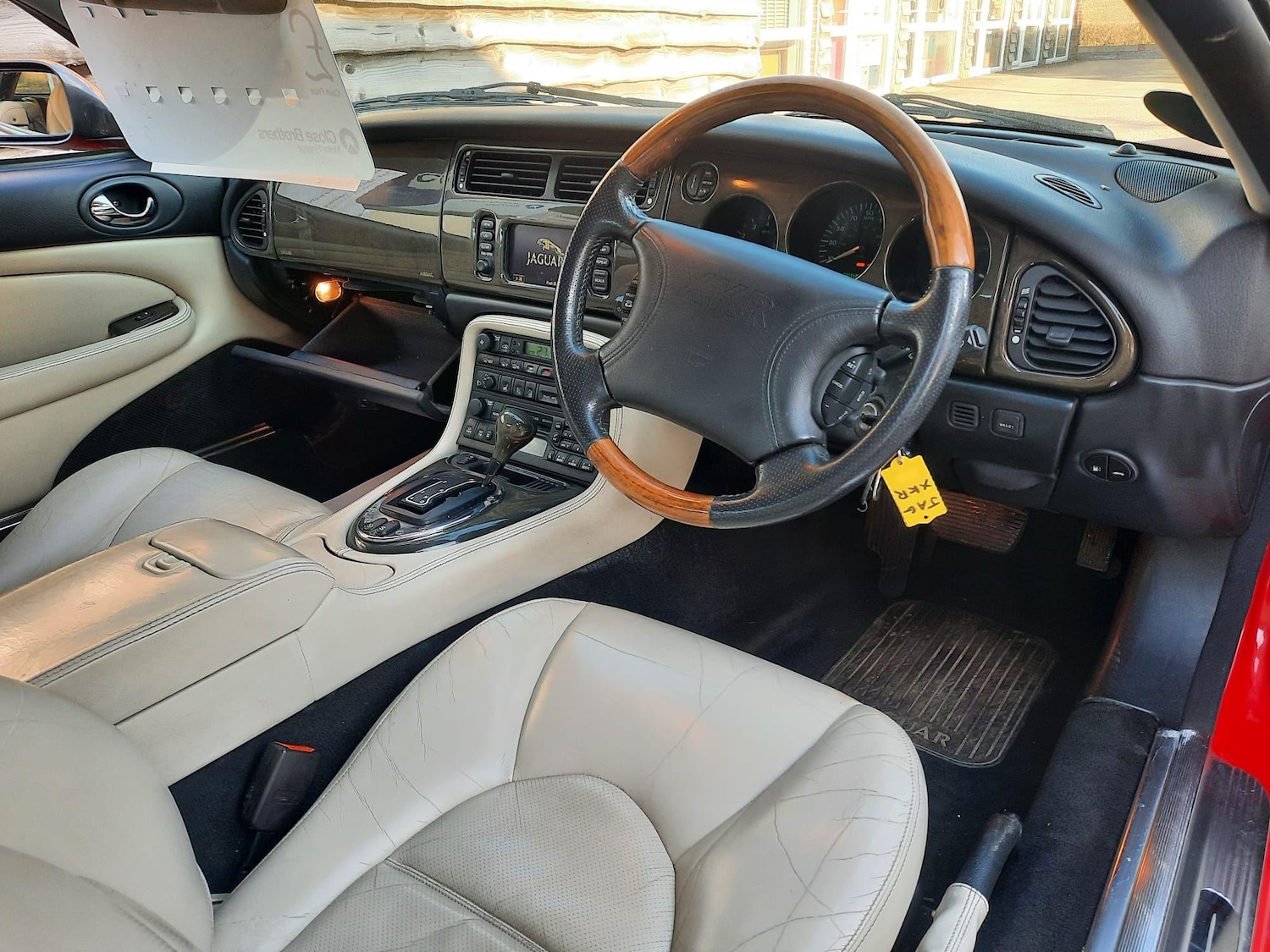 Used Jaguar XK8 2000 for sale - 76670485: Photo 32