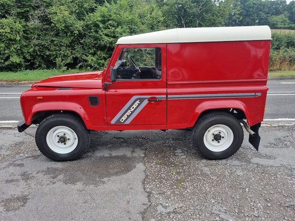 Used Land Rover Defender 90 1992 for sale - 71837029: Photo 3