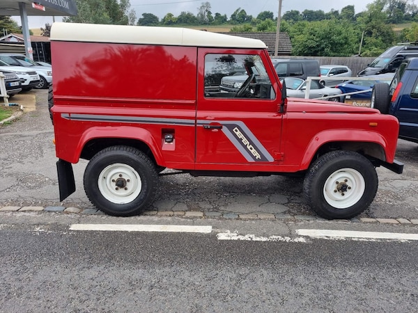 Used Land Rover Defender 90 1992 for sale - 71837029: Photo 6