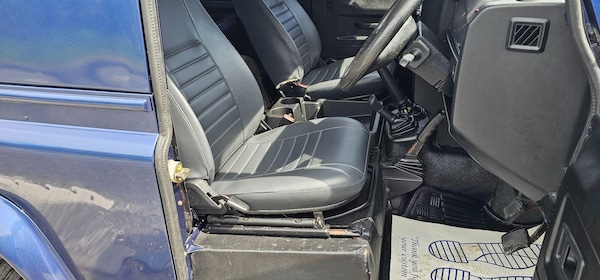 Used Land Rover Defender 90 2007 for sale - 73722082: Photo 29