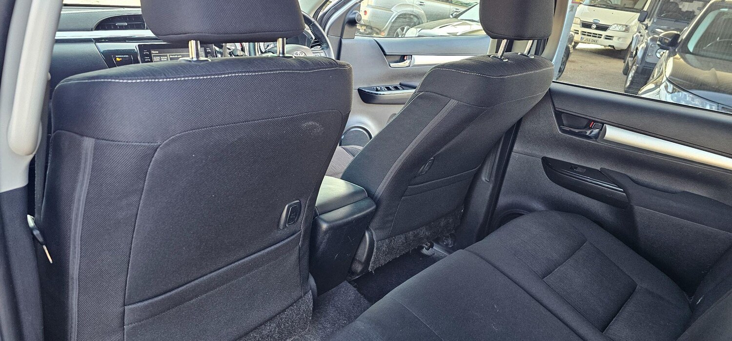 Used Toyota Hilux 2022 for sale - 77662605: Photo 16