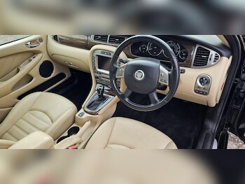 Used Jaguar X-Type 2009 for sale - 77323992: Photo