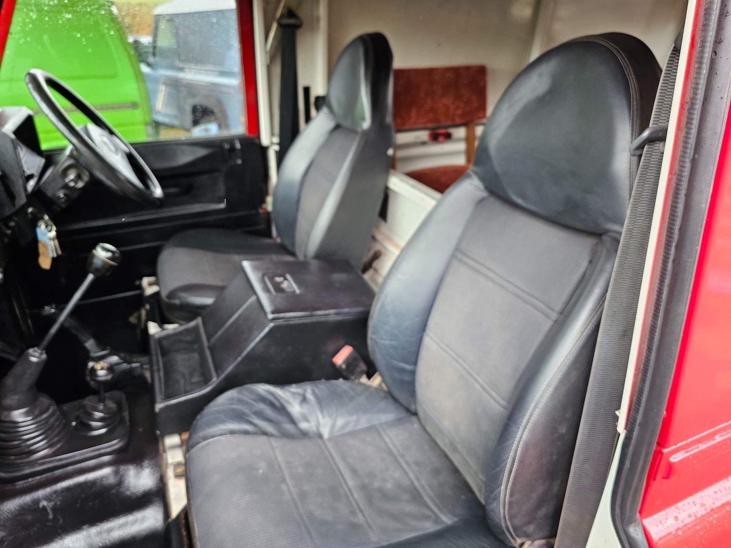 Used Land Rover Defender 110 1995 for sale - 77639485: Photo 15