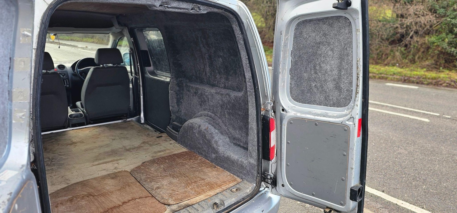 Used Volkswagen Caddy Maxi 2009 for sale - 76783332: Photo 13