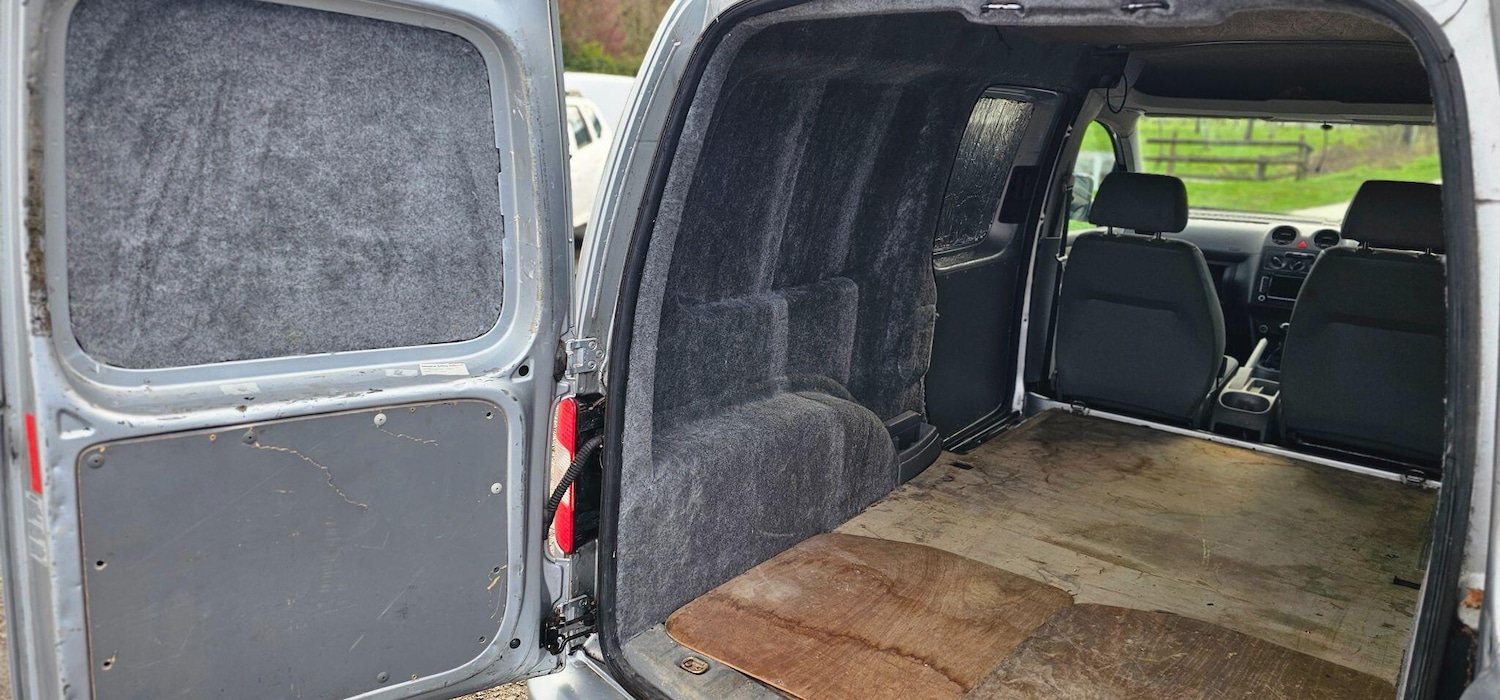 Used Volkswagen Caddy Maxi 2009 for sale - 76783332: Photo 14