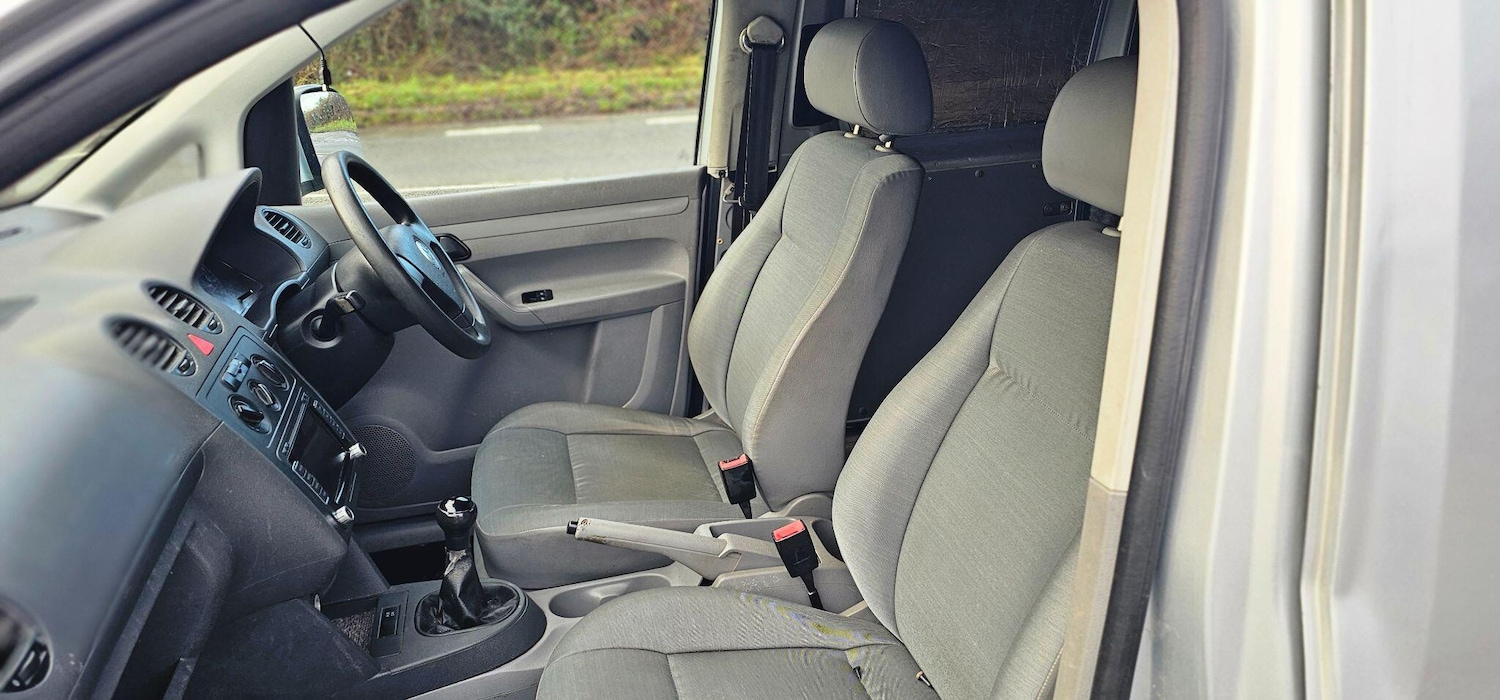 Used Volkswagen Caddy Maxi 2009 for sale - 76783332: Photo 18