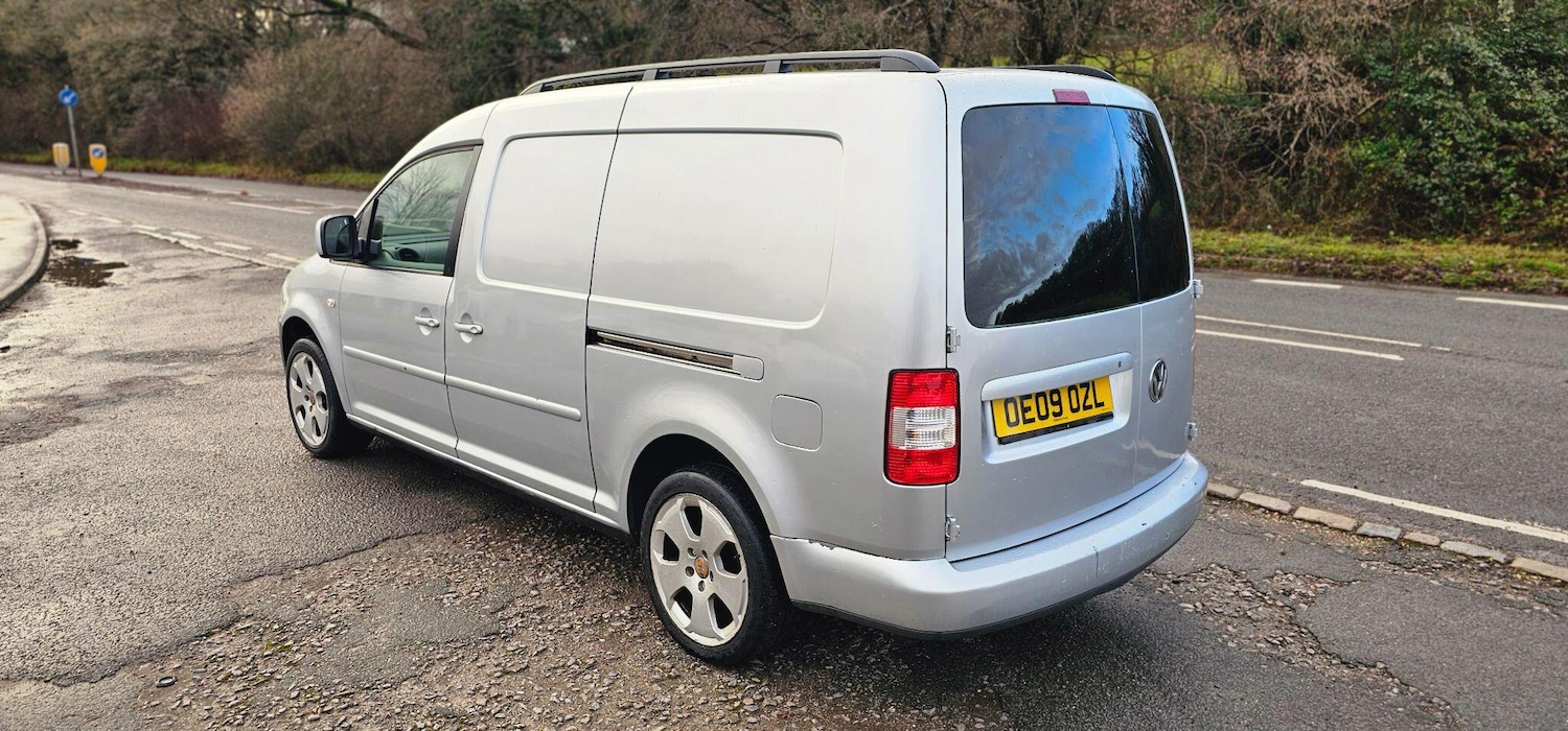 Used Volkswagen Caddy Maxi 2009 for sale - 76783332: Photo 22