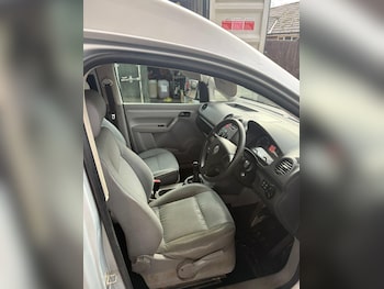 Used Volkswagen Caddy Maxi 2009 for sale - 76783332: Photo