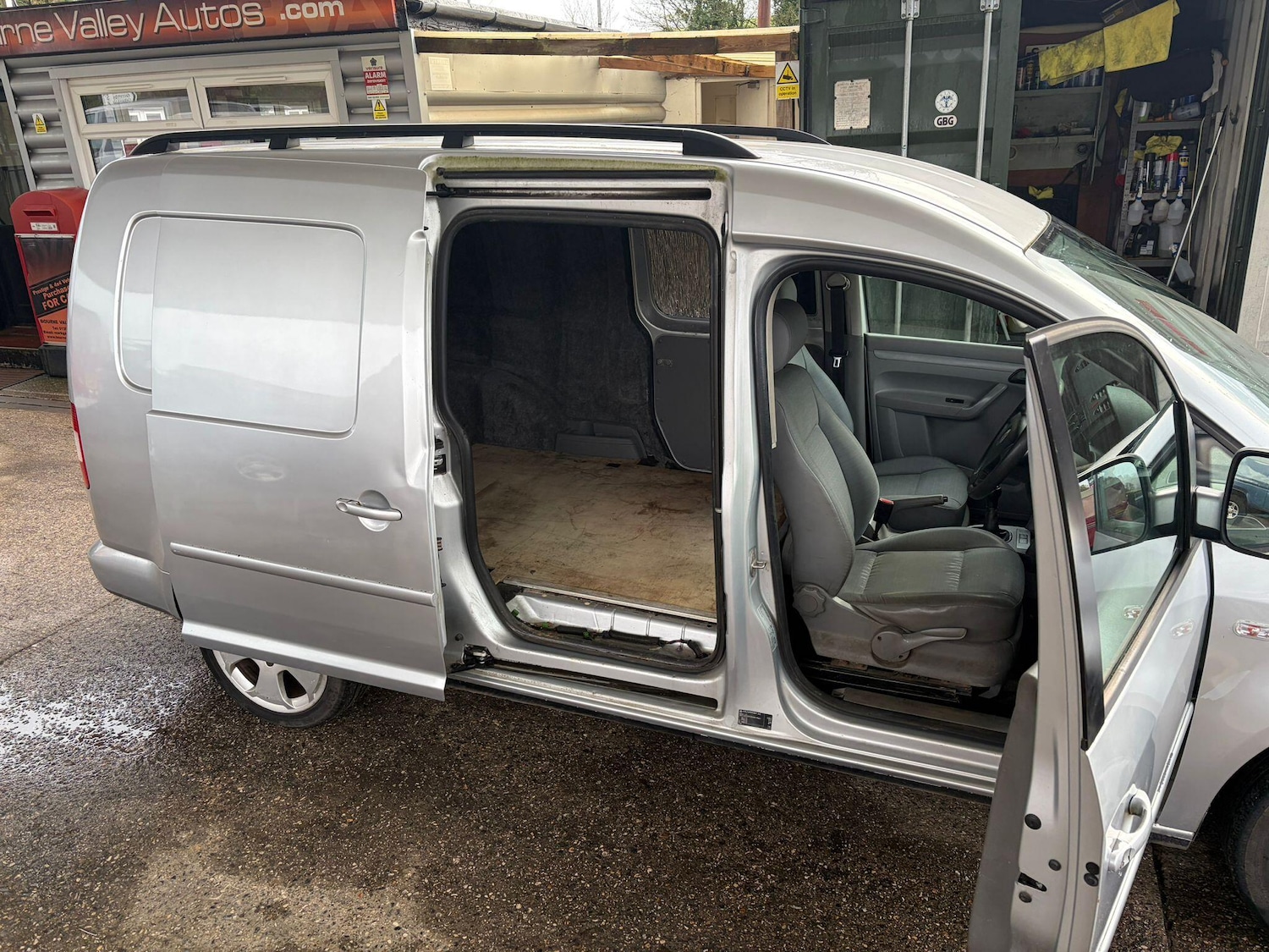 Used Volkswagen Caddy Maxi 2009 for sale - 76783332: Photo 7