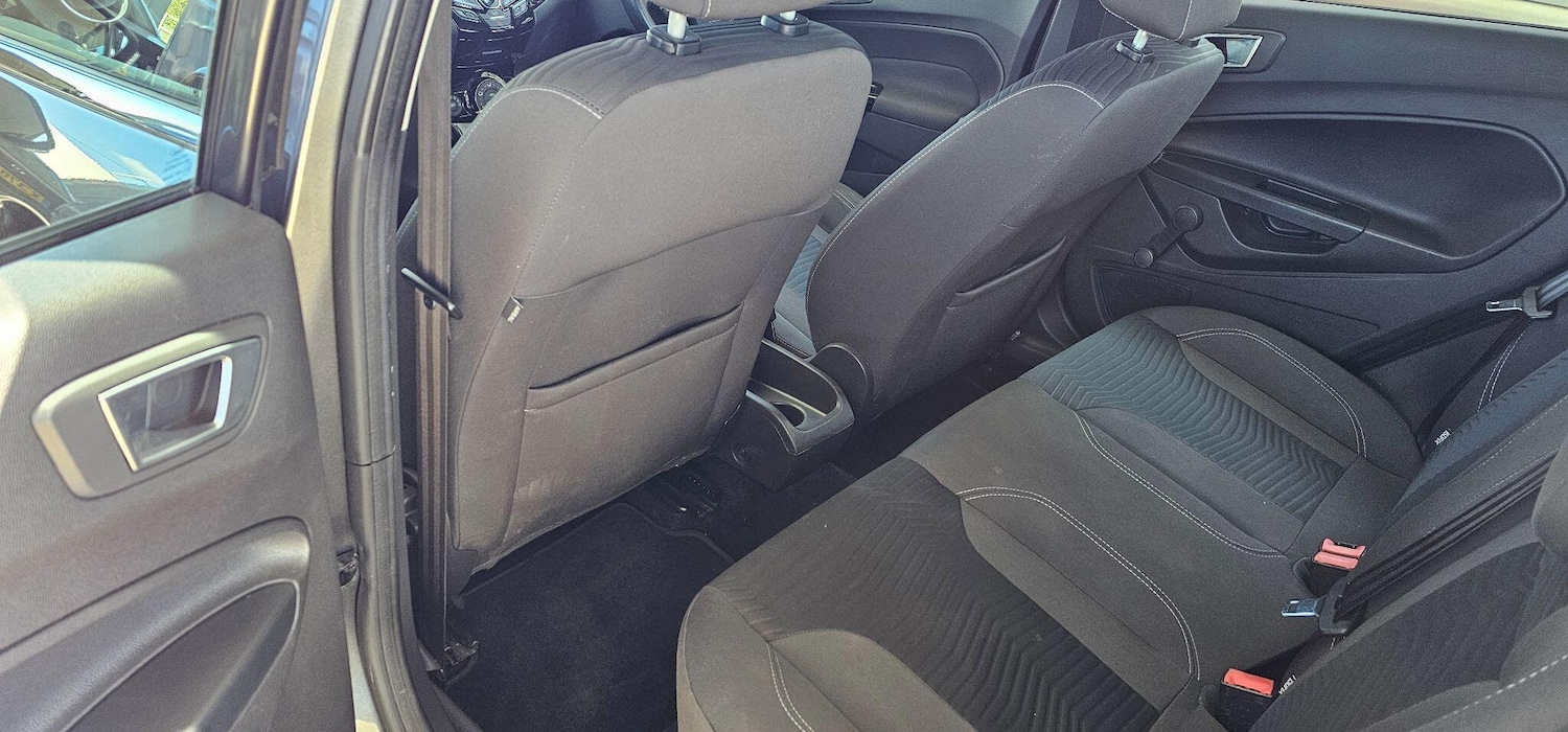 Used Ford Fiesta 2016 for sale - 75856009: Photo 7