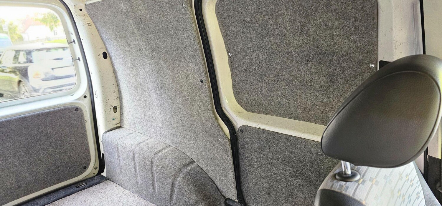 Used Volkswagen Caddy 2011 for sale - 76386886: Photo 25