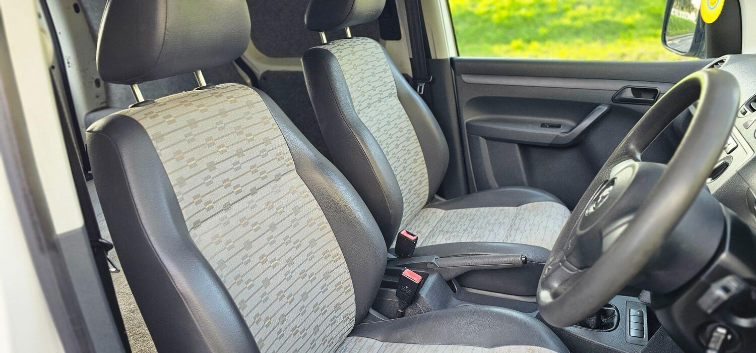 Used Volkswagen Caddy 2011 for sale - 76386886: Photo 26