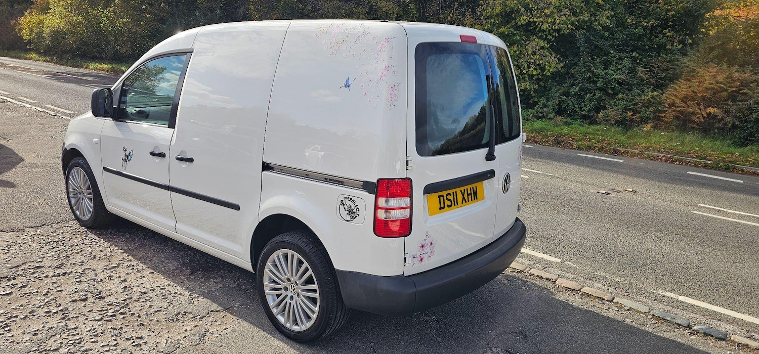 Used Volkswagen Caddy 2011 for sale - 76386886: Photo 5