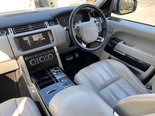 Used Land Rover Range Rover 2018 for sale - 74885710: Photo 4